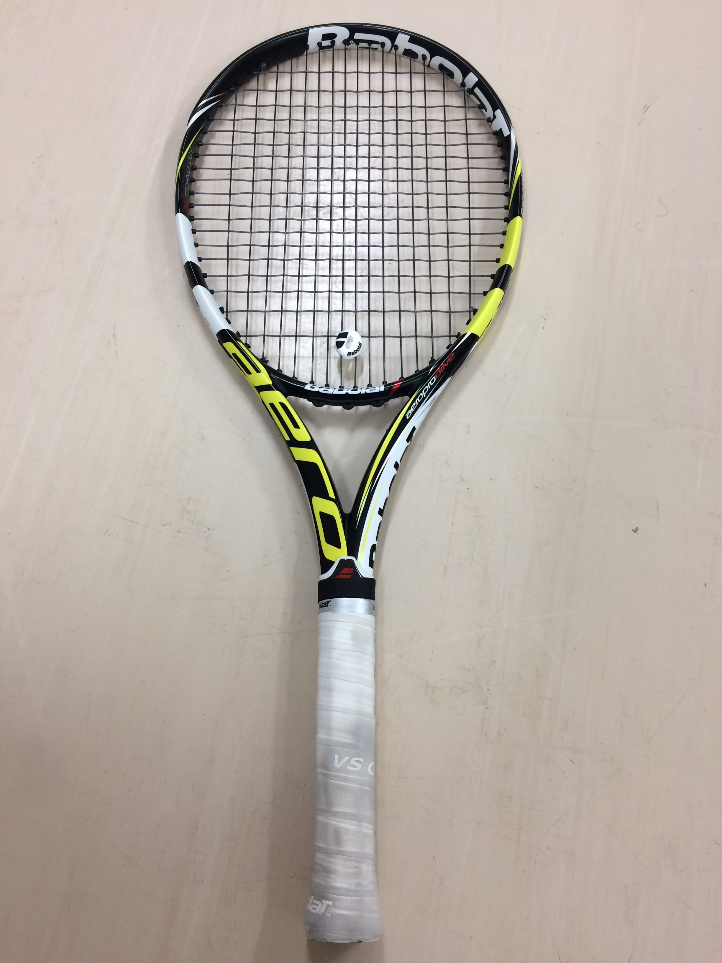 廃盤モデル】BABOLAT アエロプロドライブ | udaytonp.com.br